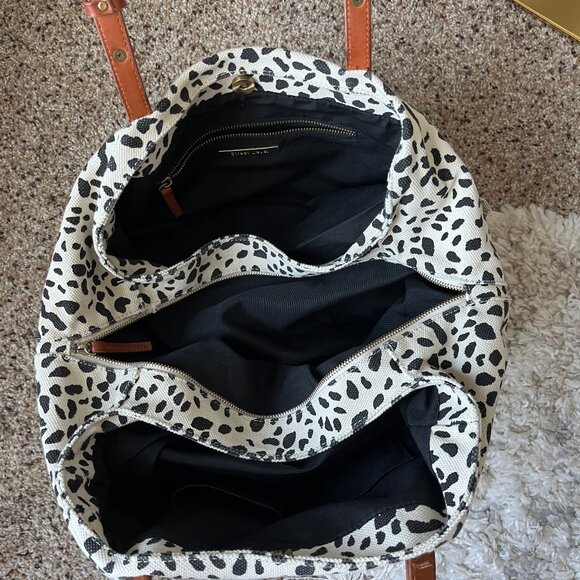 Street Level Canvas Leopard Tote In Ivory - Picture 6 of 10
